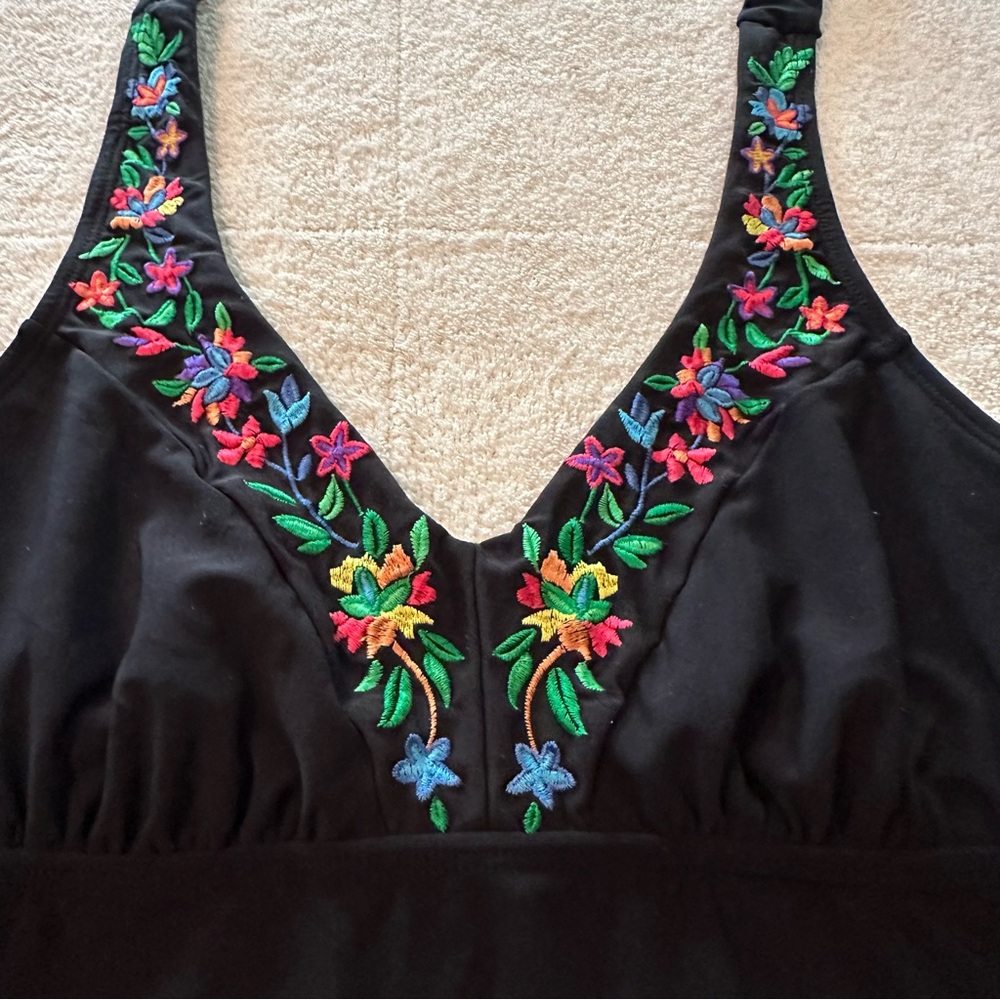 Aqua Green Embroidered Black Tankini Bikini Swim Top M